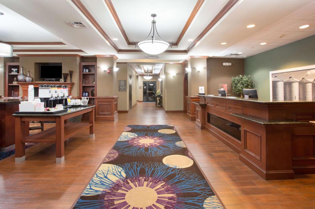 Hampton Inn Siloam Springs Экстерьер фото