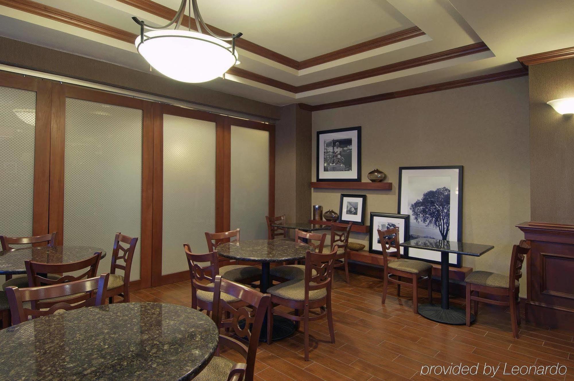 Hampton Inn Siloam Springs Экстерьер фото